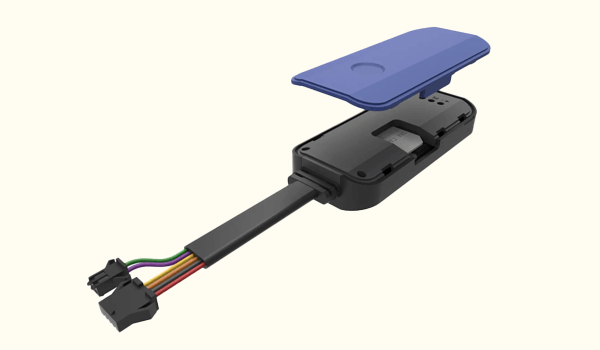 AC-DOOR Detection 6 wired GPS Tracker-TL03-1 Front